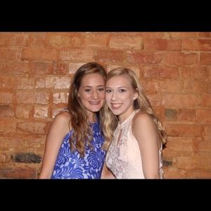 Meet your Posher, Caroline